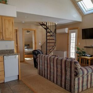Condo A08 - Frontroom | Alpenglow Vacation Rentals Ouray
