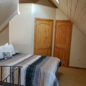 Condo A08 - Second Floor Bedroom | Alpenglow Vacation Rentals Ouray