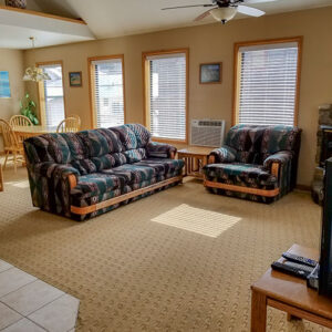 XL Condo A15 - Frontroom 2 | Alpenglow Vacation Rentals Ouray