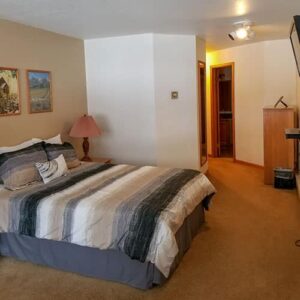 XL Condo A16 - Bedroom 3 | Alpenglow Vacation Rentals Ouray