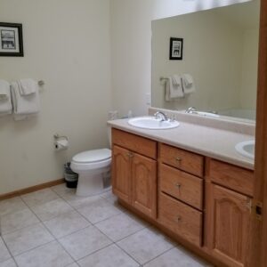 Condo C07 - Third Floor Master Bathroom 1 | Alpenglow Vacation Rentals Ouray